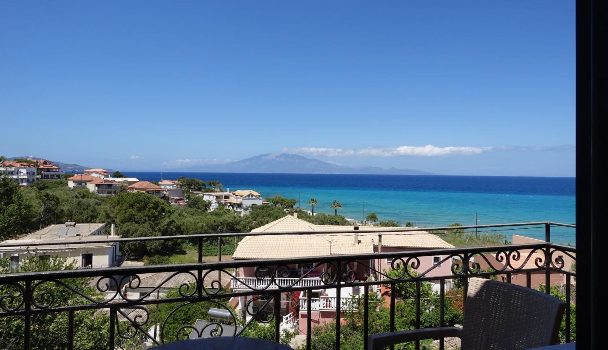 Appartement Lithari Penthouse à Alykanas  Extérieur photo